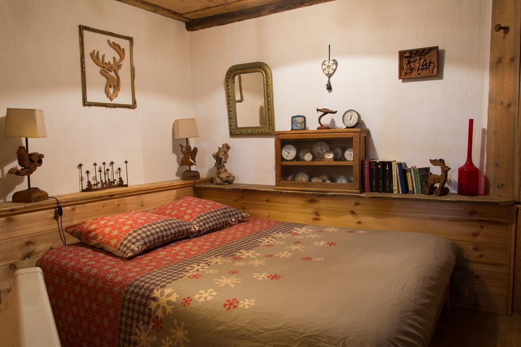 圣福瓦-塔朗泰斯Chalet Bois D'Antan住宿加早餐旅馆 客房 照片